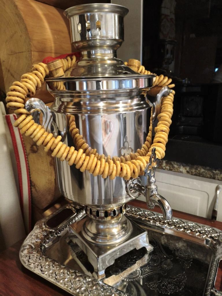 Самовар с баранками